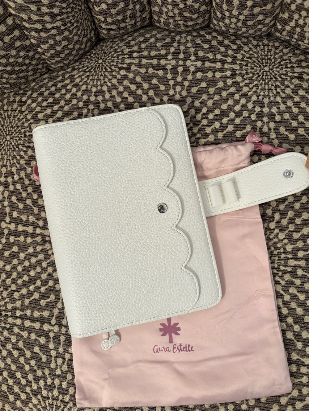 Aura Estelle B6 Airy Notebook Planner Cover Snow Angel White New with Dust bag - Picture 7 of 16